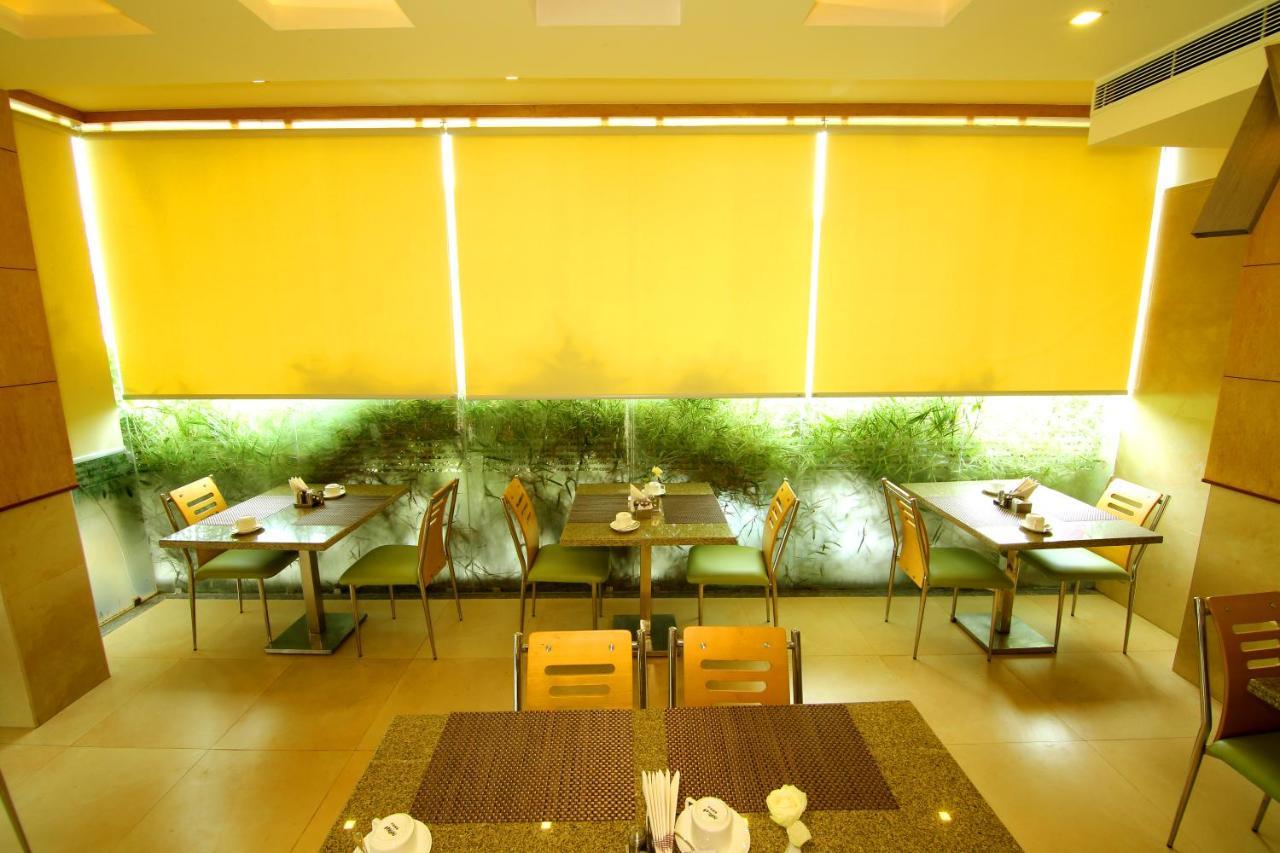 Hotel Hillway Park Kollam Buitenkant foto